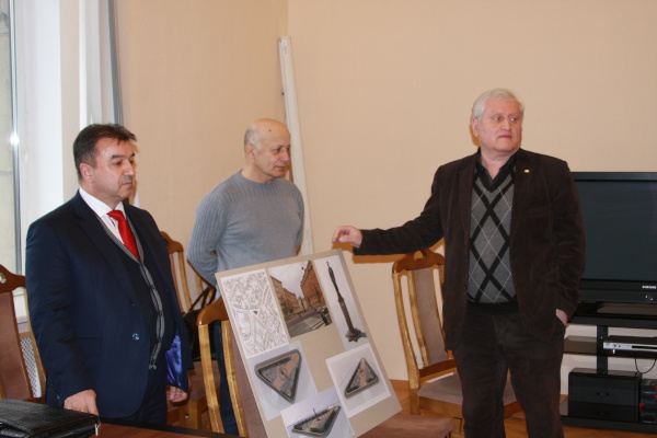 Заседание комиссии по культуре, установке памятников и рекламе 14.04.2015
