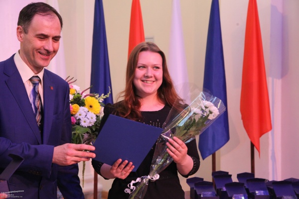 28 июня - В Городском Дворце творчества юных прошло торжественное чествование выпускников профессиональных образовательных учреждений Санкт‑Петербурга