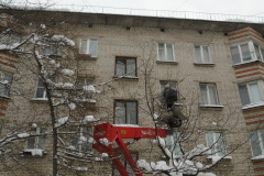 20 марта члены Штаба проинспектировали состояние кровель и уборку дворов в Кировском районе 