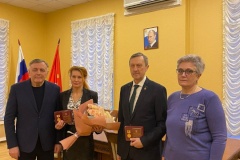 Состоялось вручение памятных знаков «350 лет Петру Великому»