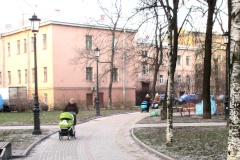 На аллеях Воронежского сада установлено новое энергосберегающее освещение 