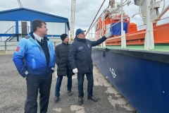 Природоохранный флот Петербурга готов к навигации