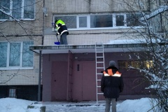 Проведение работ по уборке внутриквартальных территорий Фрунзенского района
