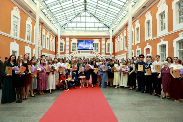 Лучшие выпускники вузов Санкт‑Петербурга - 2025. Екатерина Бачуринская