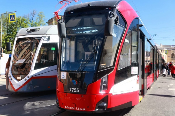 В Петербурге презентован первый образец электробуса модели «Сириус» для строящегося электробусного парка «Ржевка»