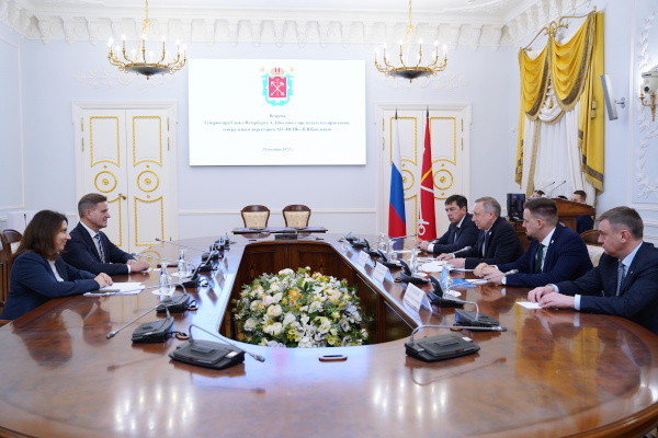 Подписание соглашения между Санкт‑Петербургом и Национальной системой платежных карт (АО «НСПК», оператор платежной системы «Мир»)