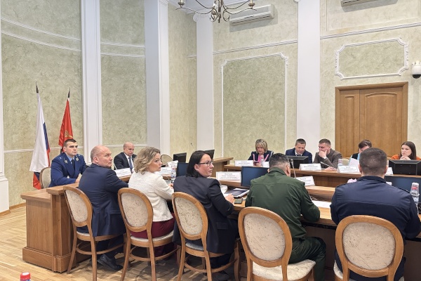 На заседании коллегии также рассмотрели вопрос работы административной комисии и профилактики правонарушений
