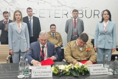 ПМЭФ-2024: подписано соглашение о сотрудничестве между оператором аэропорта Пулково и «Российскими Студенческими Отрядами»