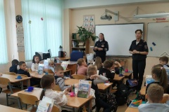 Для учащиехся ГБОУ № 213 Фрунзенского района сотрудники полиции провели "урок безопасности"