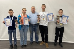 Учащиеся Кировского района стали победителями в соревнованиях по шахматам