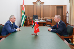 Встреча губернатора Александра Беглова и Президента Республики Бадры Гунбы