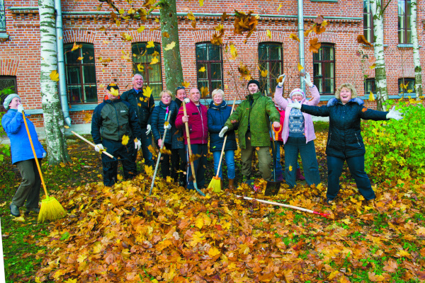 Трудиться можно весело. Итоги осеннего субботника