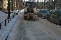 Об уборке внутриквартальных территорий 8 марта