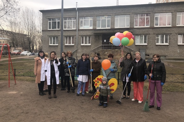 На правом берегу Невы прошла экологическая акция