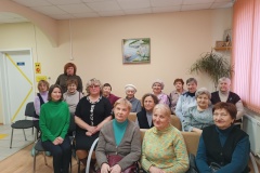 В социально-реабилитационном отделении граждан пожилого возраста Пушкинского района состоялся показ моноспектакля «Коронованная ветреница или Афродита на троне»