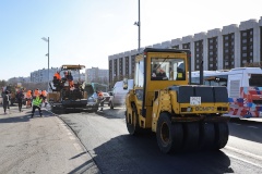 Дорожники перешли от аварийного ямочного ремонта к полноценному восстановлению асфальтовых покрытий большими площадями