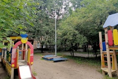 В жилом квартале рядом со сквером Коммуны в Колпино появится наружное освещение