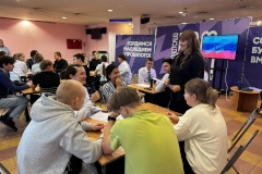 В Кронштадтском Дворце молодёжи программа, посвящённая Дню молодого избирателя