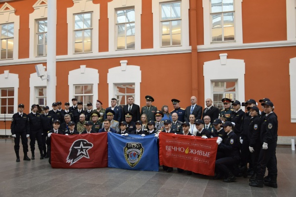 Торжественная церемония клятвы студентов в Академии милиции