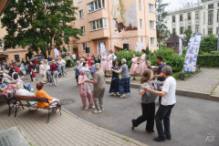 В Кронштадте прошла третья встреча в рамках проекта «Городские танцевальные веранды»
