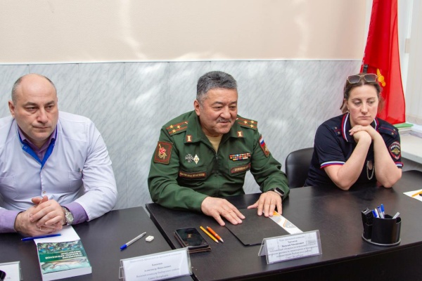 В Военном комиссариате Выборгского района уже начали свою работу призывные комиссии