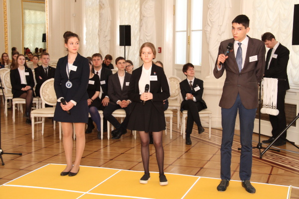 Петербургский финал Всероссийской гуманитарной олимпиады «Умницы и умники» 