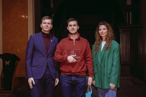 История успеха. Проект «Студенческая секция лазерной ассоциации» стал одним из лучших в этом году и выиграл премию «Лучший молодежный проект Санкт‑Петербурга»