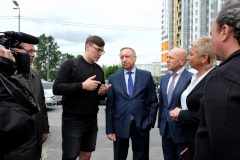 Александр Беглов с рабочим визитом посетил социальные объекты Фрунзенского района