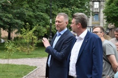 ВРИО главы администрации Центрального района Максим Романцов проверил ход работ в Джазовом сквере на Загородном проспекте