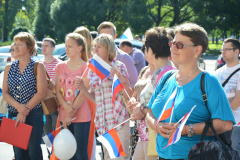 Автопробег в честь Дня государственного флага