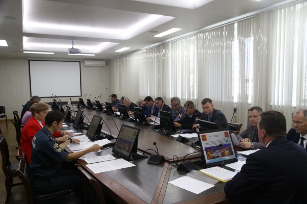 Вопросы безопасности обсудили в преддверии нового учебного года