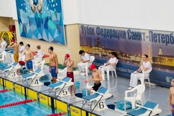 Воспитанники СШОР по плаванию «Радуга» завоевали 11 наград на втором этапе «Кубка Федерации Санкт‑Петербурга по плаванию»