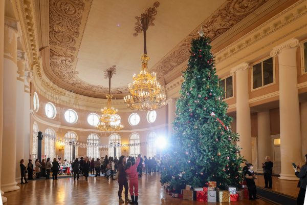 Рождественский праздник в Таврическом дворце для детей героев СВО