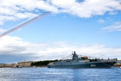 В Петербурге прошел Главный военно-морской парад
