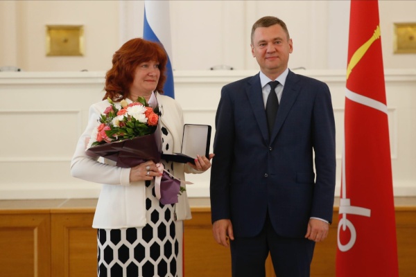 Вручение наград Правительства Санкт‑Петербурга – почетного знака «Лучший работник торговли и услуг в Санкт‑Петербурге»