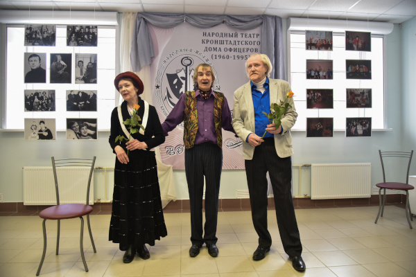 Творческая встреча "Играй,Театр!" в рамках проходящей выставки "Под знаком НТ-возвращение"