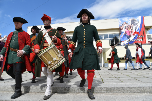 В Кронштадте состоялось историко-театрализованное представление «Петровская эпоха»