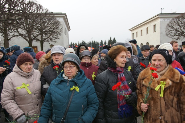 Жители Выборгского района почтили память жертв блокады