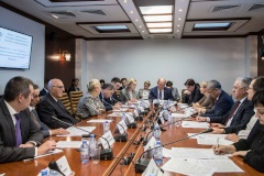 Представители Комитета по природопользованию обсудили проблемы загрязнения воздуха