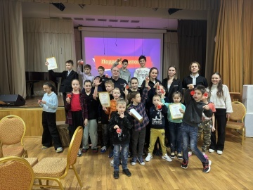 Подросткам Петроградского района рассказали о безопасности в транспорте и на дороге