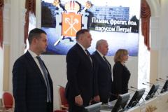 Работников Комитета по вопросам законности наградили в честь 20-летия ведомства