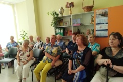 В социально-досугового отделения граждан элегантного возраста КЦСОН Пушкинского района состоялось тематическое мероприятие «Непокоренный Ленинград», посвященное Дню памяти жертв блокады