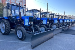В Выборгском районе прошла «Линейка готовности» уборочной техники перед предстоящей зимой