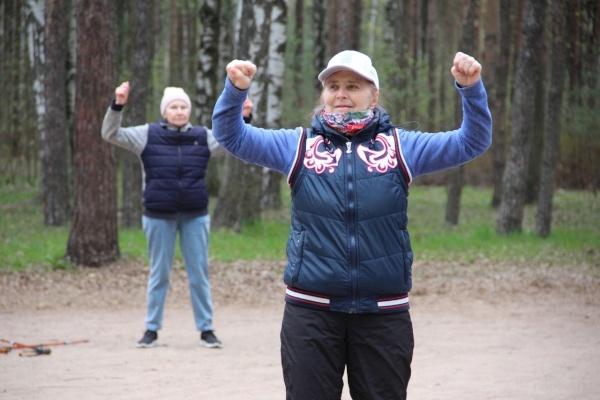 В парке «Сосновка» состоялось физкультурное мероприятие для жителей Выборгского района, посвященное празднику Великой Победы