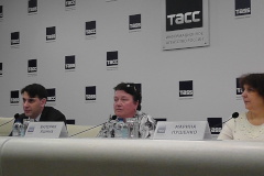 9 июня 2015 года в Санкт‑Петербургском отделении ИТАР-ТАСС состоялась пресс-конференция на тему «10 лет реализации Концепции отношения к безнадзорным животным в Санкт‑Петербурге – уникальный опыт или зря потраченные время  и деньги?»