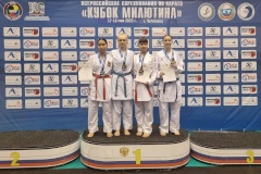 Воспитанники отделения каратэ СШОР №1 пополнили копилку Невского района медалями