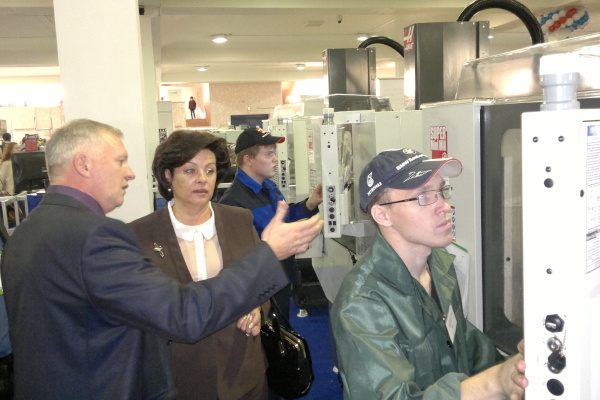 4 октября - Объявлены победители конкурса прфессионального мастерства "Шаг в профессию - 2013"