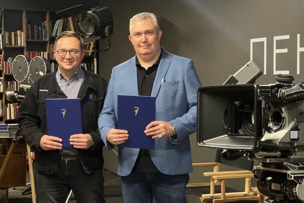 Вдохновение через кино: участники регионального отделения «Движения первых» встретились с режиссером легендарной киностудии «Ленфильм»