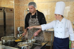 Хороший повар стоит доктора