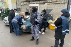 Рейд на территории Апраксина двора обернулся миллионными изъятиями и массовым демонтажем незаконных конструкций